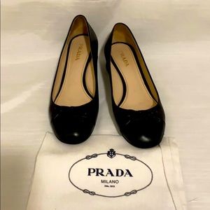 Prada Black Pumps size 39.5